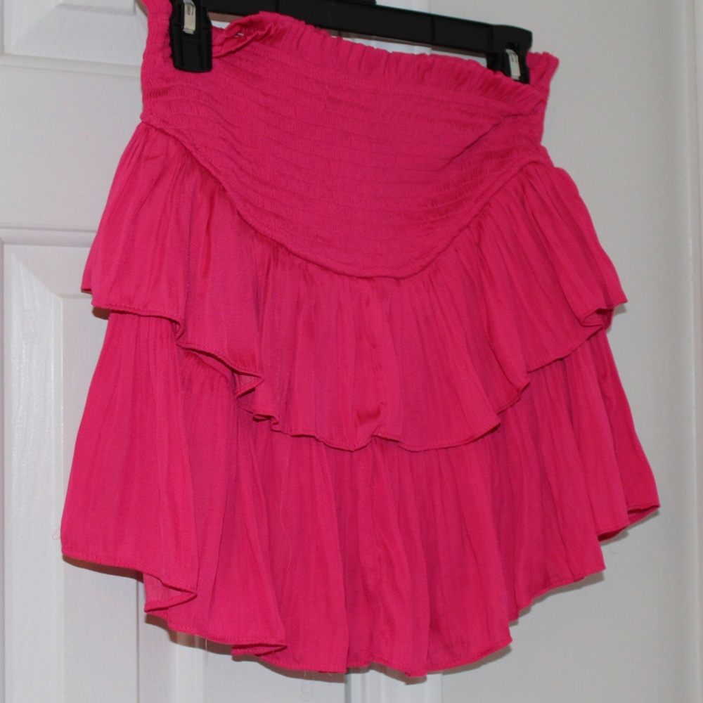 Smocking skirt with shorts